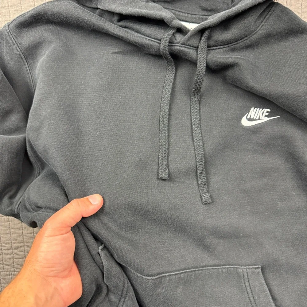 Nike Sportswear Club Fleece Hoodie Black Logo Mens Large Pullover Sweatshirt